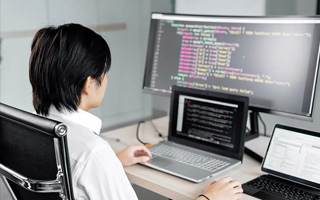 广西 ,php声明和调用变量的符号是什么？